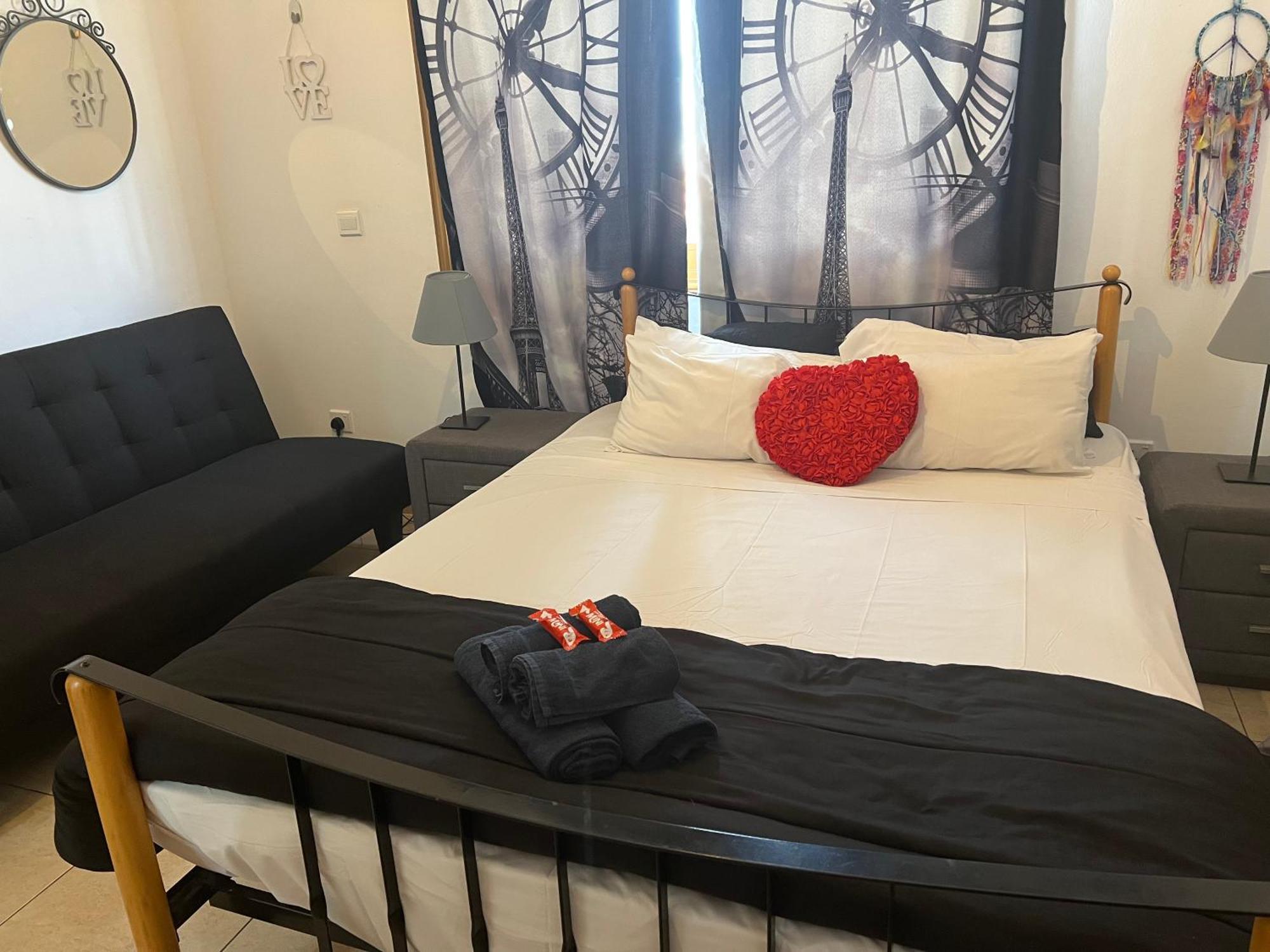 Charalambous Apartment Paphos
